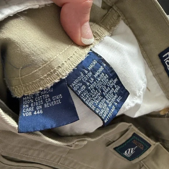 Vintage Nautica Men's Size 32 Pleated Front Chino Pants Khaki 100% Cotton - Picture 6 of 6